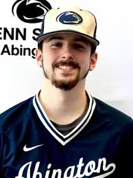 Justin Pizzo's Instagram, Twitter & Facebook