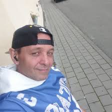 Dáváš to do pusy , ale nikdy to nepolykáš. Co je to? 🤔🙈