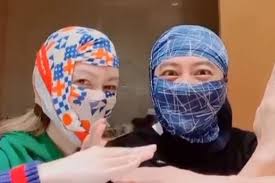 Hong Kong Singer Eric Suen Uses Boxer Briefs To Make Face Masks Entertainment News Top Stories The Straits Times Trendy person covering surgical mask and gesturing agree, success symbol with fingers. hong kong singer eric suen uses boxer