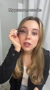 Casey Gayer's Instagram, Facebook & TikTok