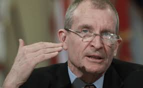 Intelligence Chief Dennis Blair To Step Down