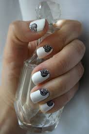 Descubre una nueva dimension en uñas decoradas con estilo geometrico las mejores ideas y consejos en estilo geométrico leer.si te gustan las uñas decoradas y modelos de uñas, si eliges llevar unas manos arregladas y bonitas éste es tu sitio. Https Xn Uasdecoradas 9gb Co Dibujos Para Unas