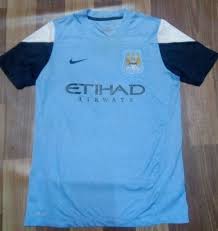 Manchester city trikot away 2014 kaufen. Manchester City Training Leisure Football Shirt 2013 2014