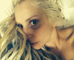 Celebs with no makeup slam in these instagram selfies. Lady Gaga Without Makeup Bare Naked Ladies Stars Without Makeup Heart