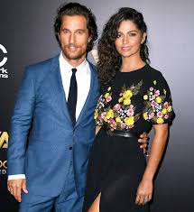 Camila alves is a brazilian model, and also the girlfriend of actor matthew mcconaughey. Matthew Mcconaughey Torce Para O Brasil Ao Lado De Camila Alves Jornal Correio