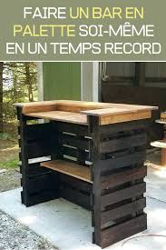Faire Un Bar En Palette Soi Meme En Un Temps Record En 2020 Bar En Palette Fabriquer Un Bar Palette