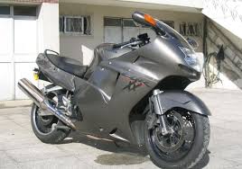 But never leave your garage unprepared. Honda Cbr1100xx Super Blackbird 190 Miles Per Hour Welcome The New Automotive World