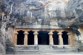 The mystical Elephanta caves on ...