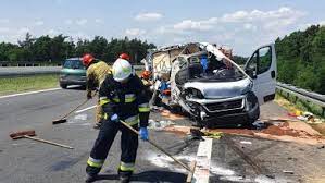 Dwie osoby poniosły śmierć na miejscu. Wypadek Na A4 Tvs Pl