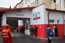 Directoarea spitalului clinic judetean de urgenta (scju) din sibiu, liliana coldea, nu a renuntat la functie, desi vicepremierul raluca turcan a declarat vineri, 13 noiembrie, ca ii asteapta demisia, a precizat luni, 16 noiembrie, purtatorul de cuvant al unitatii medicale, decebal todarita. Sibiu U P U Spitalul Clinic Judetean Agerpres ActualizeazÄƒ Lumea