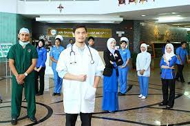 Jadi saat dilakukan adjustment, akan terjadi timpang tindih. Siapa Adalah Siapa Di Hospital Di Viral Media Johor Facebook