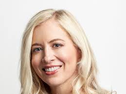 Elizabeth Spaulding's Instagram, Twitter & Facebook