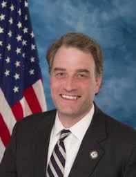 Celebrities with last name: Hurt