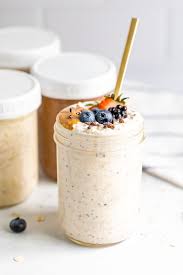 Gently press the oats down with a spoon and make sure they are immersed in the milk. How To Make Overnight Oats 20 Variations Eating Bird Food