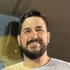 Justin Sansom's Instagram, Twitter & Facebook