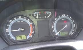 În satu mare, la stația petrom din piața titulescu, benzina standard se vindea joi cu 5,1 lei, iar motorina standard cu 5,04 lei. Un Clujean ReclamÄƒ CÄƒ A Fost Furat La Petrom Omv Pe OaÈ™ului Intr Un Rezervor De 45 Litri Au Intrat 51 Stiri De Cluj