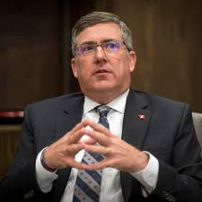 WSU President Kirk Schulz takes voluntary 10% pay cut in new contract