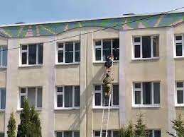 Двенадцатое мая в татарии объявлен днём траура по погибшим в результате трагедии в казанской гимназии №175. S8jnddw6e6ekkm