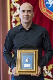 Aspace Navarra recibe el XXII Haba de Oro de la Asociación Cabalgata Reyes  Magos de Pamplona