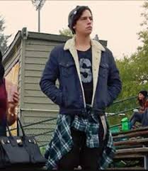 Archie drohen rechtliche folgen und betty enthüllt eine reihe schockierender fakten über. The Jones Family Wardrobe Riverdale Amino