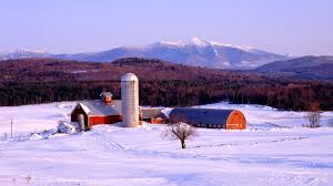 The air travel (bird fly) shortest distance between new york and vermont is 443 km= 275 miles. Vermonter Train Amtrak