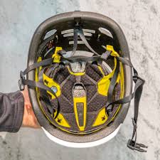 Today, the innovative company develops, manufactures, and sells alpine, outdoor, and winter sports products. Review Mammut Wall Rider Mips Black Sheep Adventure Sports