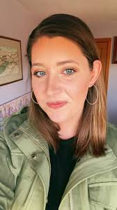 Hi- I’m Kaycee with bangs... #bangs #hairstyles #nomoresidepart