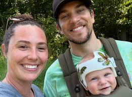 Baby Oakley, we love you so much already. We can't wait for you to join the  world and for your dad and I to experience all the joys and wonders of  parenthood (