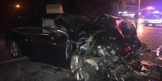 Edinilen bilgiye göre, henüz sürücüsü belirlenemeyen 42 ha 290 plakalı otomobil ile pancar yüklü tır çarpıştı. Konya Daki Kazadan Aci Haber Yaralilardan Biri Hayatini Kaybetti