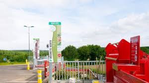 Faibles passages nuageux 0% 53% température: Laval Les Horaires D Ouverture Des Dix Dechetteries De L Agglomeration Pendant La Canicule Laval Maville Com