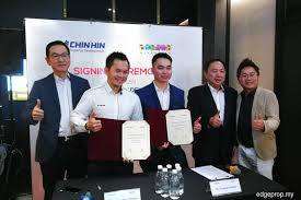 It is an address unlike any other and it is bound to uplift its location in sri petaling to magnificent new heights. Chin Hin Partners Education Service Provider For 8th Stellar Project The Edge Markets