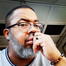 Has anyone in this group lost every fantasy football game in a season?