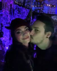 These are their stories. Did you catch tonight's episode of Law & Order:  Organized Crime? Meet ✨Heidi Morris✨ who was in tonight's episode. There's  more to her story. 😉 It's every actor's