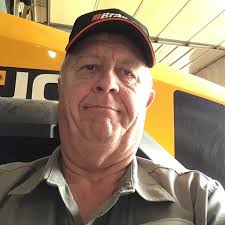 What are the pros and cons of a M602 propane tractor?