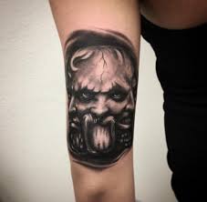Mike Lemos ⋆ Villain Arts