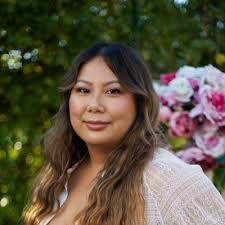 Marisa Stokes's Instagram, Twitter & Facebook