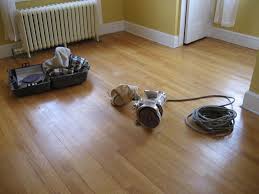 The best way to refinish wood floors without sanding is to use a technique called screen and recoat. Mr Sandless Tm Wood Floor Refinishing Woodfloordoctor Com