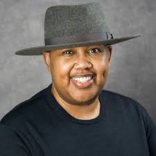 Southern Chicago is a highly-anticipated, upscale independent restaurant  that reimagines contemporary southern American brunch, cocktails and dinner  in Chicago's South Loop. Created by owners Troy…