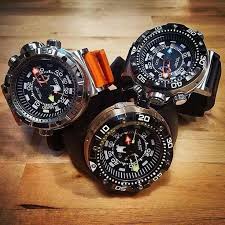 Pin By The Art Of Living On Mens Watches In 2020 Watches For Men Luxury Watches For Men Victorinox Watches