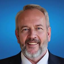 Optimize IT Task Delegation for Entrepreneurial Success