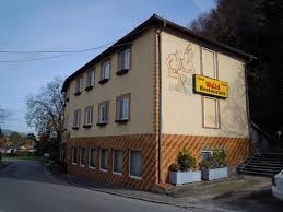 Kaplan was born in mürzzuschlag, austria into a railroad worker's family. Waldrestaurant Vida Gasthof In Kapfenberg Steiermark Urlaub