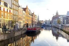 Whether you're with friends, family or your other half, an amsterdam city break is sure to seduce! Amsterdam S Canal Ring District Has Historic Charm And Water Views Mansion Global