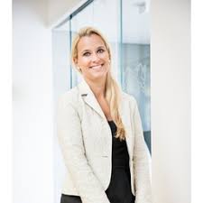 Die gründungswurzeln der bank reichen zurück bis. Nathalie Sheila Oberrauch Eip Kundenberater Private Banking Hypo Salzburg Xing