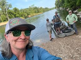 River shuttles and raft rentals