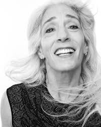 ROSE Margot asked the chic & glamorous Nikol Johnson Sanchez to share her  favorite ROSE fragrances. Nikol @freshbeautystudio says “I LOVE the scent  of rose in all forms. Whether it's a fragrance