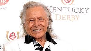 Peter nygard a utilisé son influence considérable dans l'industrie de la mode, sa richesse, son pouvoir grâce à la corruption de fonctionnaires et le canada est un facteur énorme dans notre action en justice, a déclaré lisa haba, qui est l'une des avocates des plaignantes. Nygard The Company Faces Tough Task To Distance Itself From Nygard The Man Experts Say Cbc News