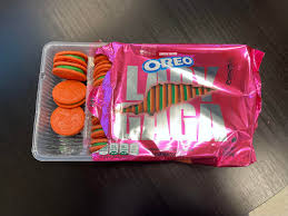 The color pink is a beacon for both little girls and pedophiles alike, as noted in a wfla report which uncovered toys geared towards little girls containing the hidden pedophile markings. Lady Gaga Oreos Cosmoandwanda