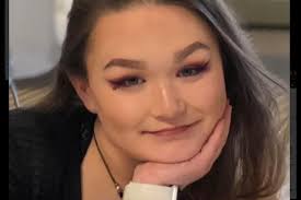 Fundraiser for Melissa Munnell by Tracey Mozeyko : Paying tribute to Momoko