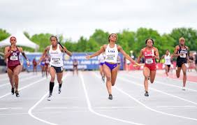 Here he could only manage 5.55m. Mondo Does It Duplantis Sets Collegiate Pole Vault Record Sha Carri Richardson Also Stars For Lsu Lsu Theadvocate Com