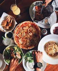 From best pizza in kl, to best pasta in the klang valley, we think klites are spoilt for choice. 6 Best Italian Restaurants In Kl Going Beyond Authentic Pizza And Pasta Grab My